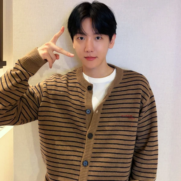 백현 (EXO) 팬심 가득한 인기 사진