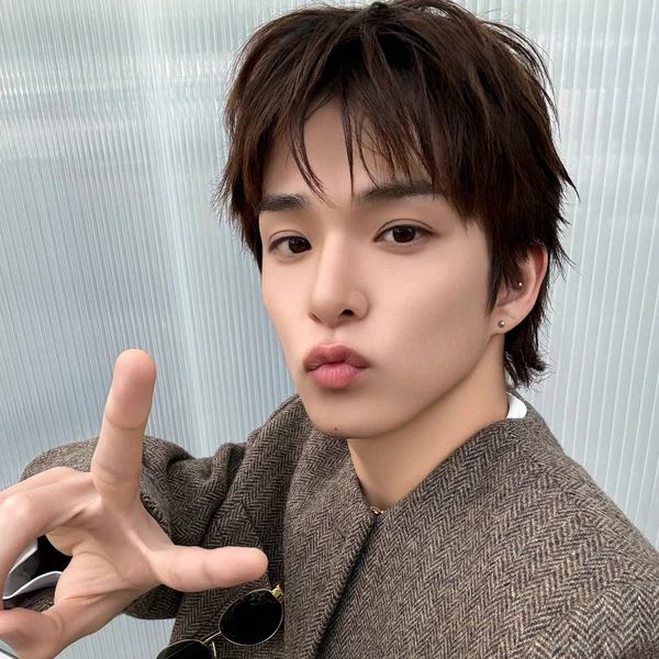 Foto Populer Penuh Cinta untuk TREASURE