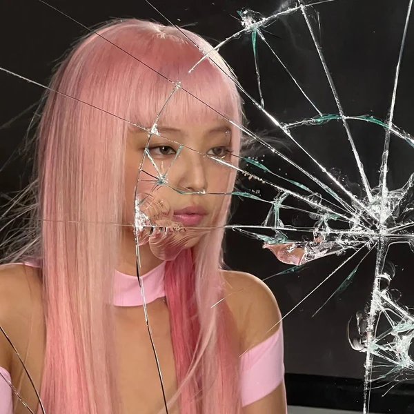 오늘 가장 사랑받은 제니 (BLACKPINK)의 모습