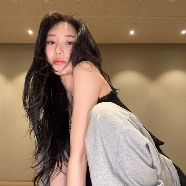 Momen Terbaik Lee Chaeyeon Pilihan Penggemar