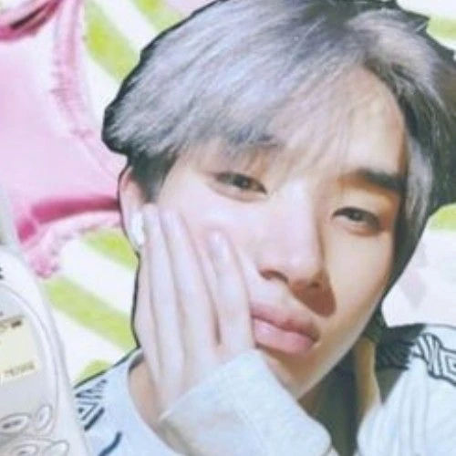 Top Photo Full of Hong (LYKN) Love