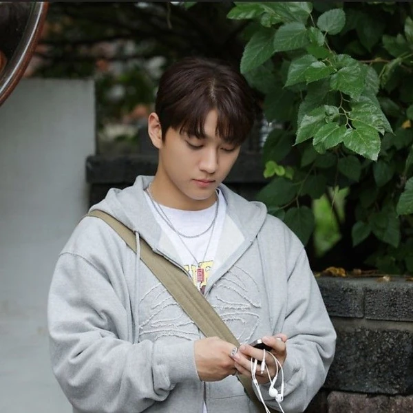 Top Photo Full of Hong Joochan (GoldenChild) Love