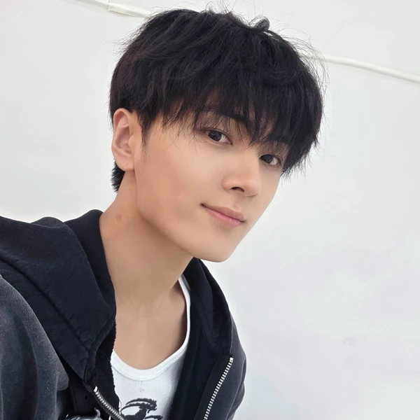 ENHYPEN 팬심 가득한 인기 사진