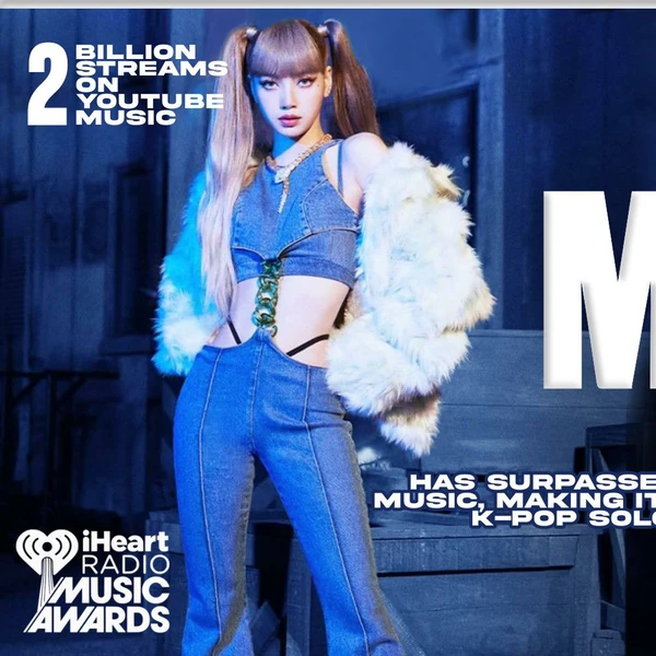 오늘 가장 사랑받은 리사 (BLACKPINK)의 모습