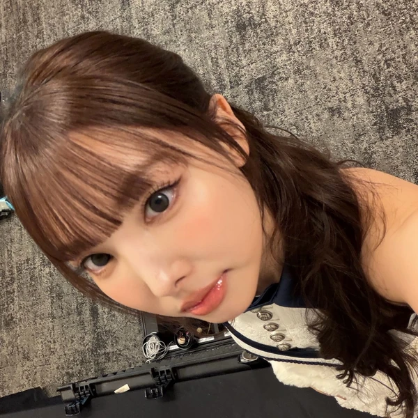 Today's Most Loved Nayeon (TWICE)