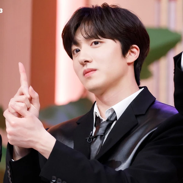 Today's Most Loved SF9