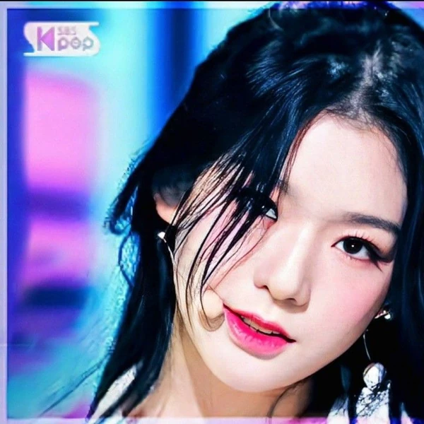 오늘 가장 사랑받은 SECRET NUMBER의 모습