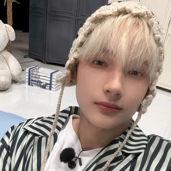 Foto Populer Penuh Cinta untuk HueningKai (TOMORROW X TOGETHER)