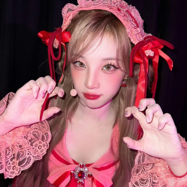 오늘 가장 사랑받은 우기 (아이들)의 모습