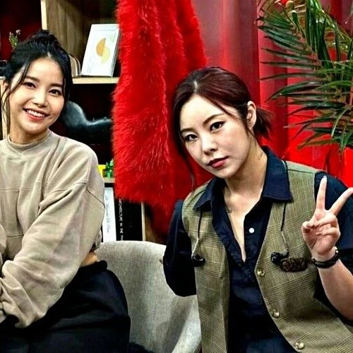 Top Photo Full of MAMAMOO Love