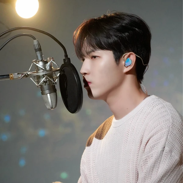 キム・ジェファンへの愛が詰まった人気写真