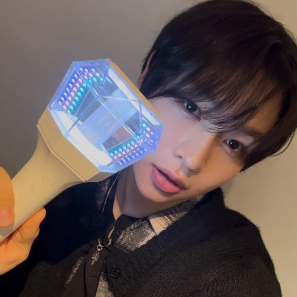 Signature photo of 秋喩纂 (IDID) capturing their charm