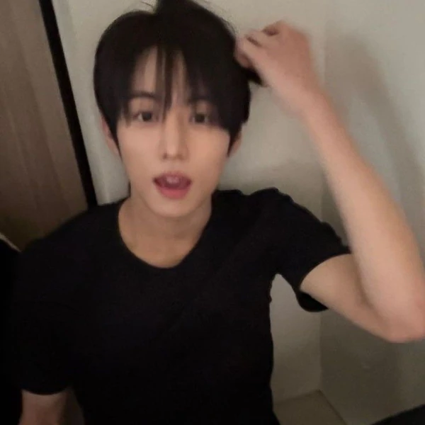 Shining profile picture of チャンヨンフン (IDID) on today's Choeaedol