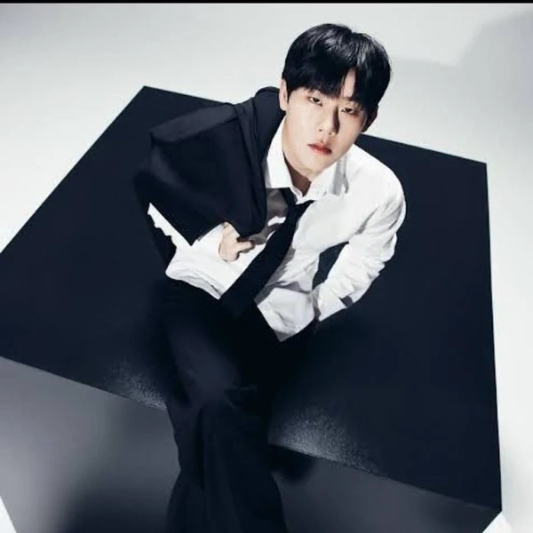 팬들이 사랑하는 주헌 (몬스타엑스)의 인기 프로필 사진