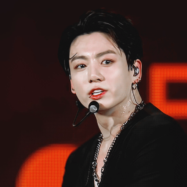 오늘 가장 사랑받은 정국 (방탄소년단)의 모습