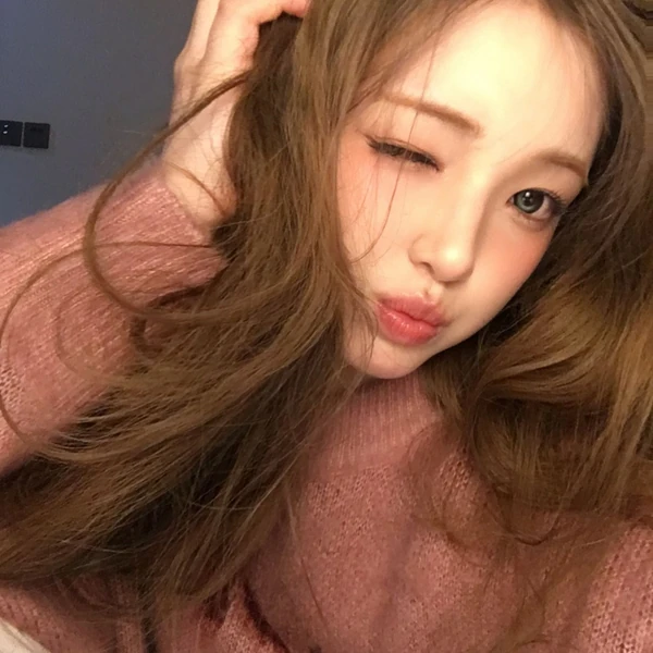 Popular profile picture of Yuha (Hearts2Hearts) loved by fans