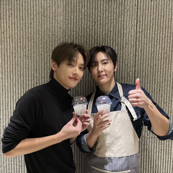 SF9 팬심 가득한 인기 사진