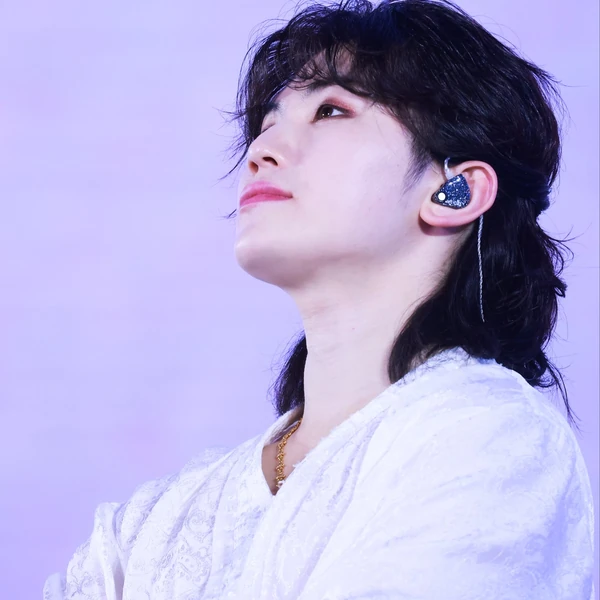 Today's Most Loved Woozi (SEVENTEEN)