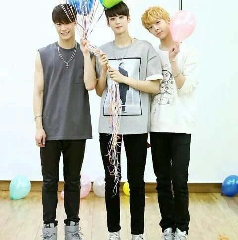 Today's Most Loved Sanha (ASTRO)