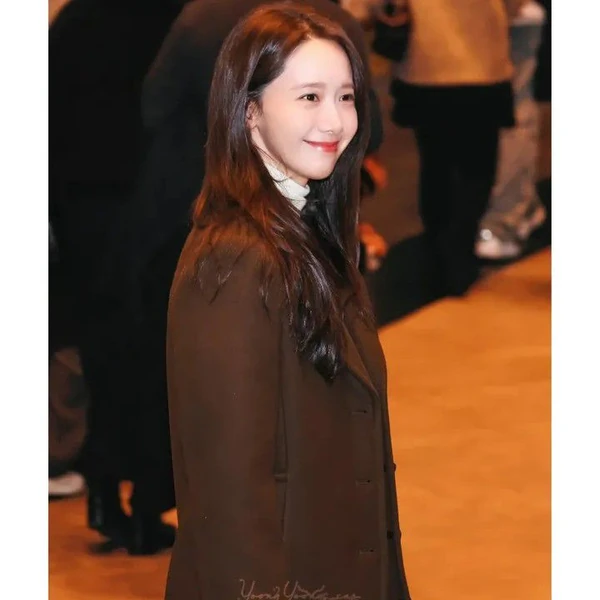 Top Photo Full of Yoona (Girls' Generation) Love