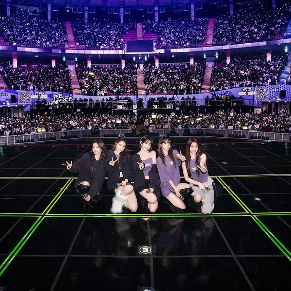 Today's Most Loved LE SSERAFIM