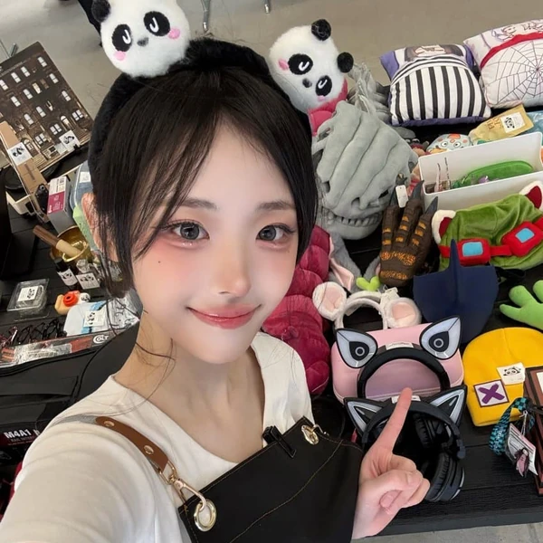 Top Photo Full of QWER Love