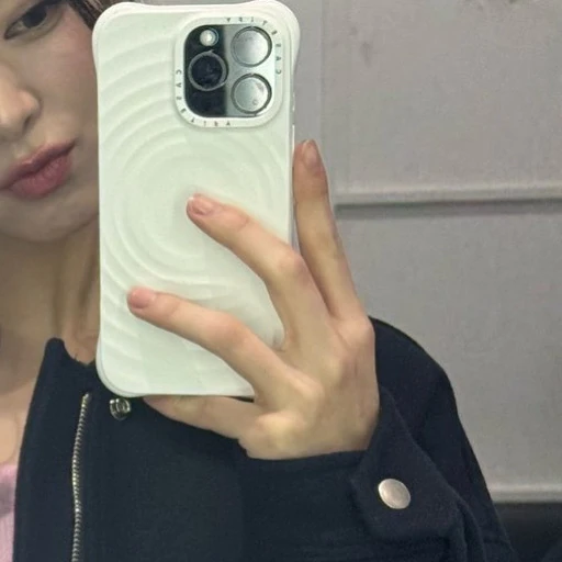 오늘 가장 사랑받은 유나 (ITZY)의 모습