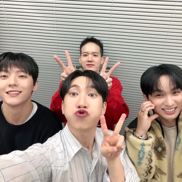 Top Photo Full of BTOB Love