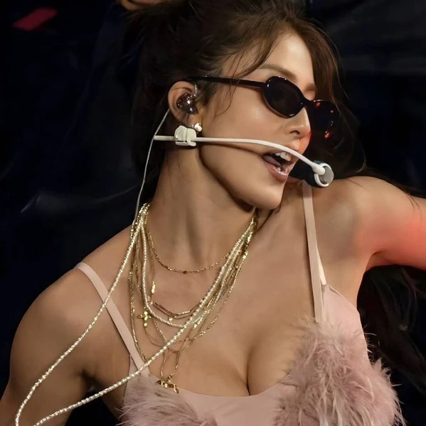 Fans' Pick: Best Moment of Jihyo (TWICE)