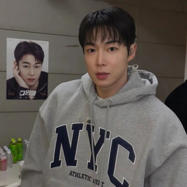 Today's Most Loved Dawon (SF9)