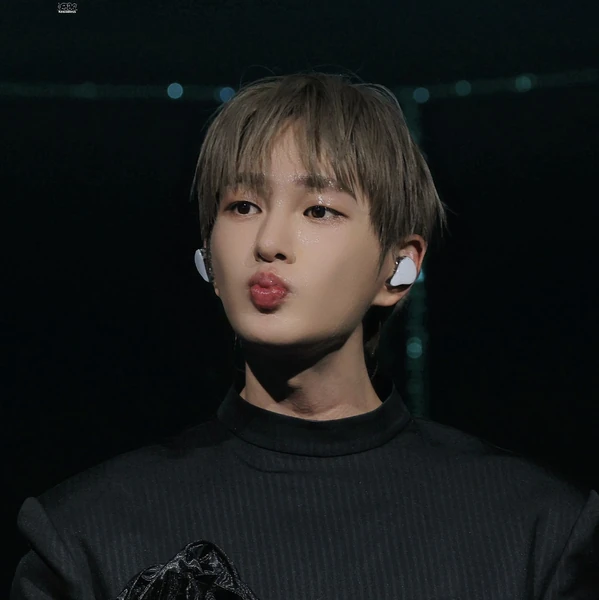 Top Photo Full of Onew (SHINee) Love