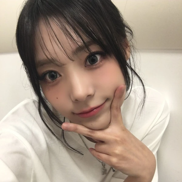 Popular profile picture of Siyeon (QWER) loved by fans