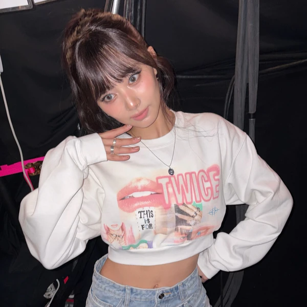 오늘 가장 사랑받은 쯔위 (TWICE)의 모습