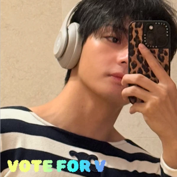 充满粉丝爱意的V (防弹少年团)人气照片