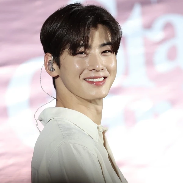 Fans' Pick: Best Moment of Eunwoo (ASTRO)