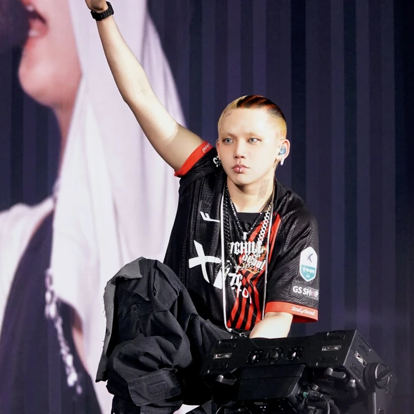 Top Photo Full of Choi Hyunsuk (TREASURE) Love