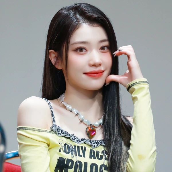 Top Photo Full of Xiao Ting (Kep1er) Love