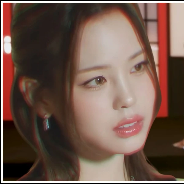 Shining profile picture of Mako (NiziU) on today's Choeaedol