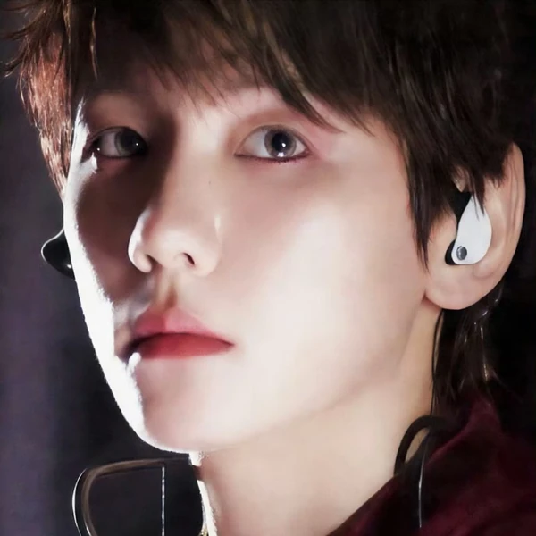 백현 (EXO) 팬심 가득한 인기 사진