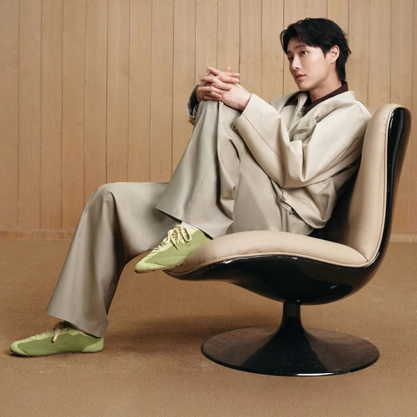 Today's Most Loved WOODZ