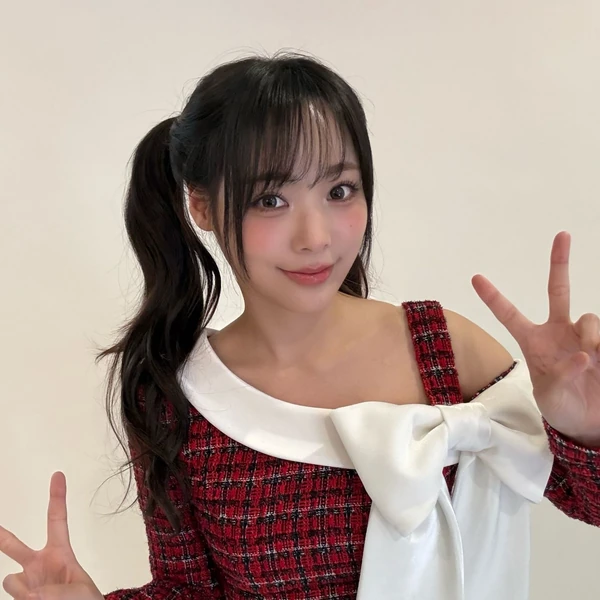 Popular profile image of 시연 (QWER) selected by votes