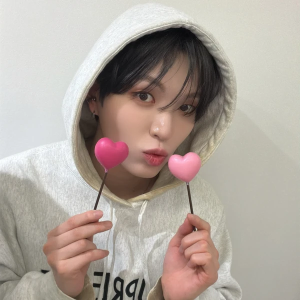 Top Photo Full of HEECHAN (DKB) Love