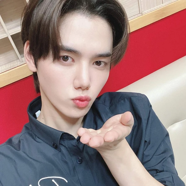 Today's Most Loved Minhee (CRAVITY)