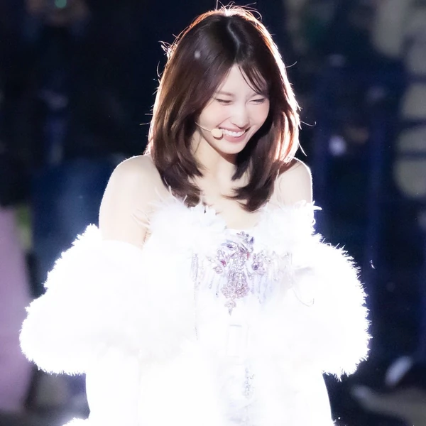 Top Photo Full of Momo (TWICE) Love