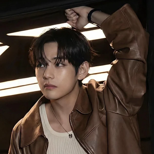 Top Photo Full of V (BTS) Love