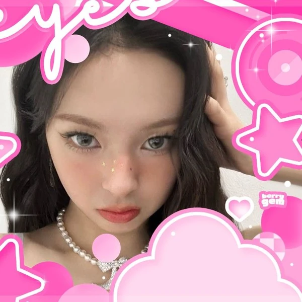 Foto Populer Penuh Cinta untuk Chiquita (BABYMONSTER)