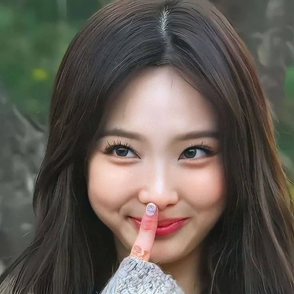 Today's Most Loved TWICE