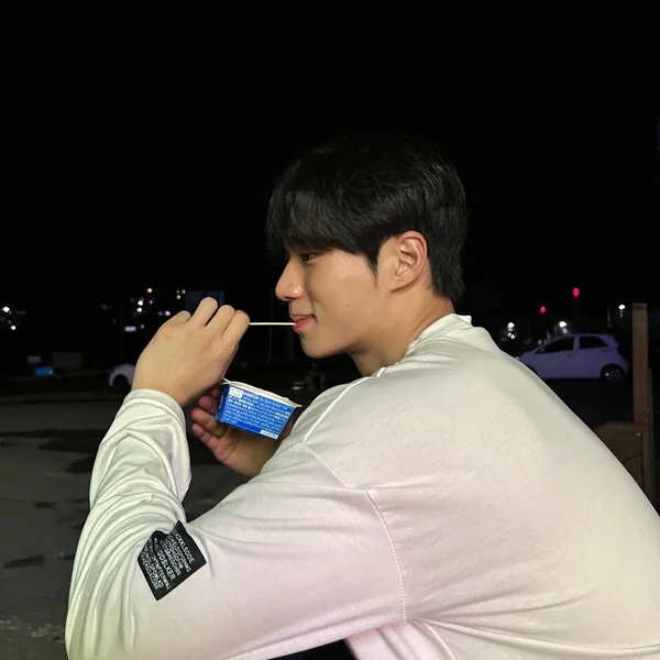 Foto profil Kim Junseo (ALPHA DRIVE ONE) yang disukai penggemar