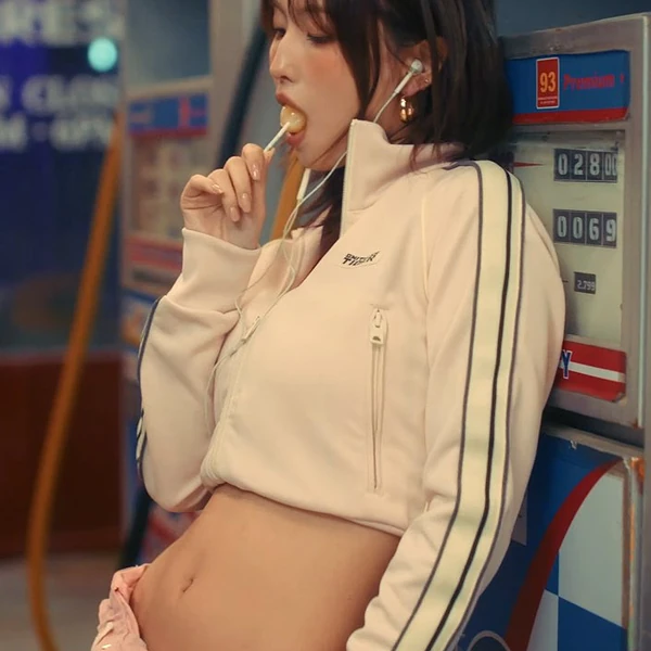 모모 (TWICE) 팬심 가득한 인기 사진