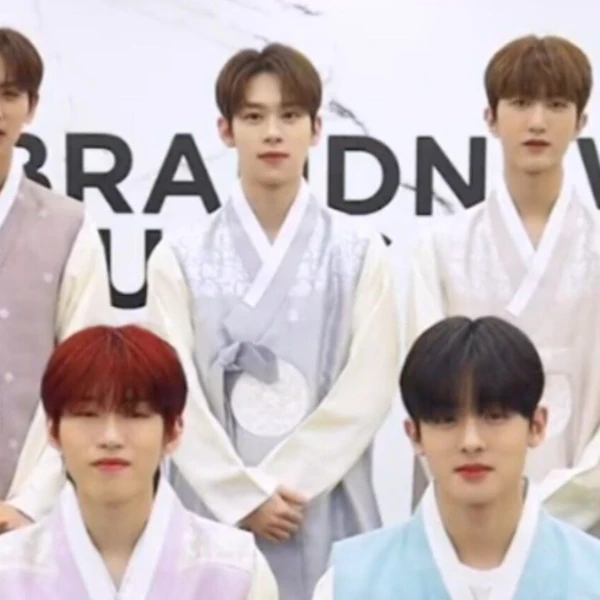 Fans' Pick: Best Moment of YOUNITE